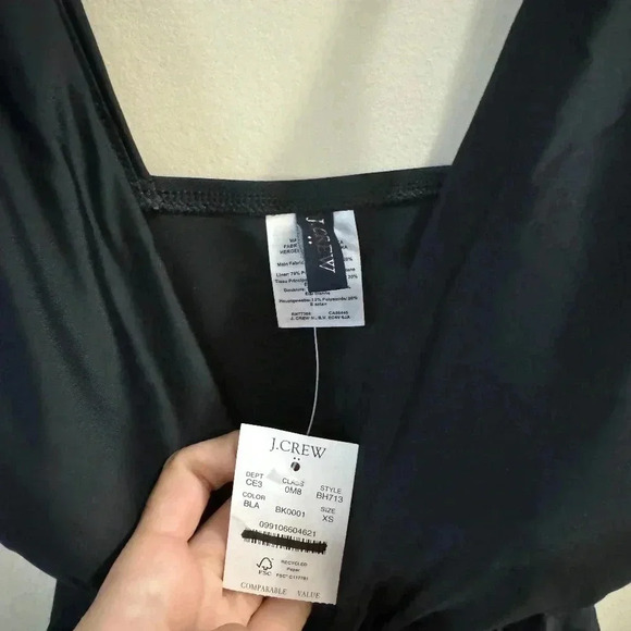 J. Crew V-neck ruched one-piece swimsuit - size XS NWT - Picture 8 of 10